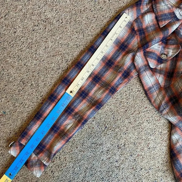 Democracy Plaid Button Up Casual Shirt Shacket Women Size S-L Pockets - Picture 3 of 8